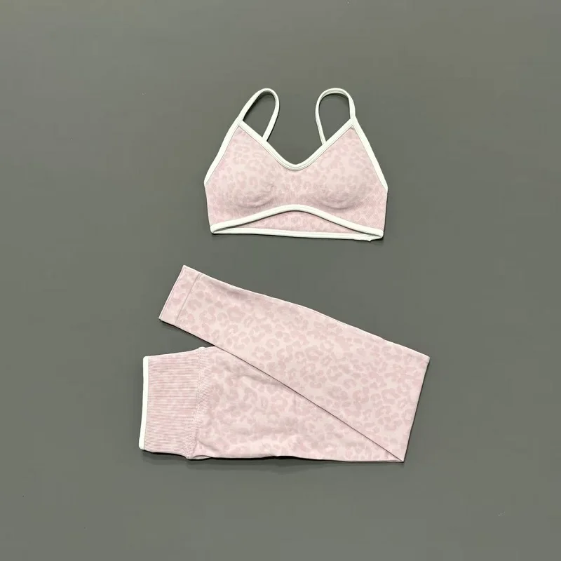 2 Parça Yoga Seti Kadın Leopar - Pilates Yoga Legging incelemesi ve fiyatı